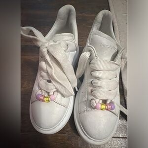 Alexander McQueen Kids White Sneakers with Colorful Beads